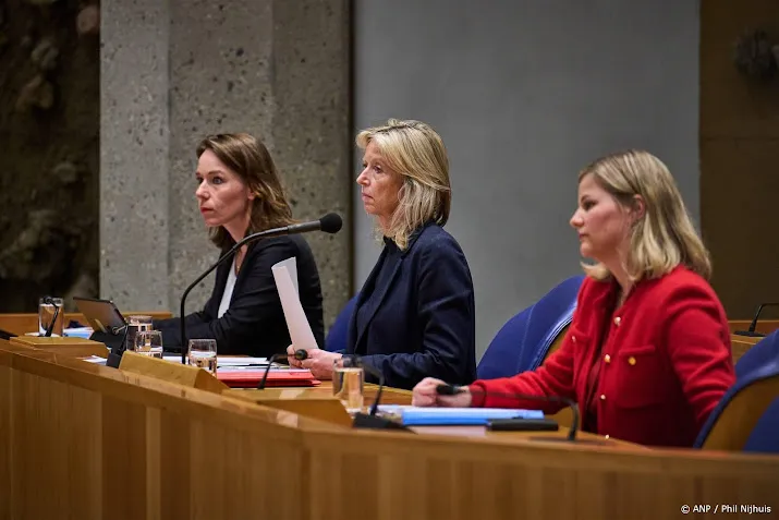 nederland wil in eu praten over stappen tegen israel