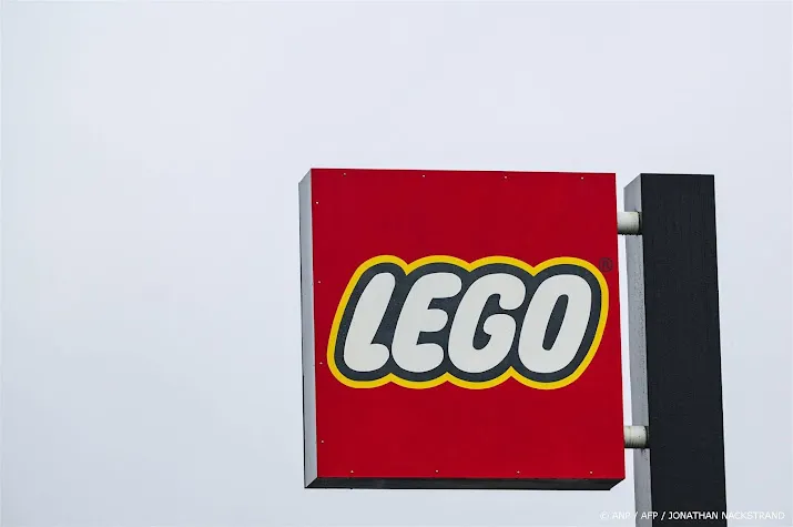 nederlander die replicas van lego verkoopt moet stoppen van rechter