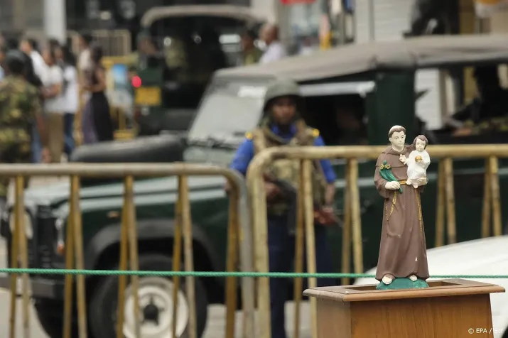 nederlanders in rap tempo terug uit sri lanka