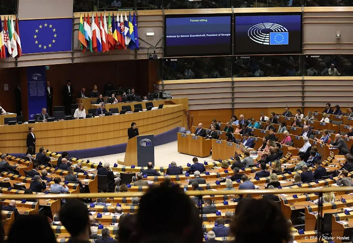 nederlanders lopen in eu meest warm voor europese verkiezingen
