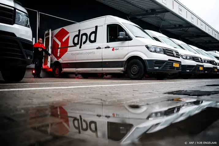 nederlanders stuurden 23 miljoen pakketjes terug