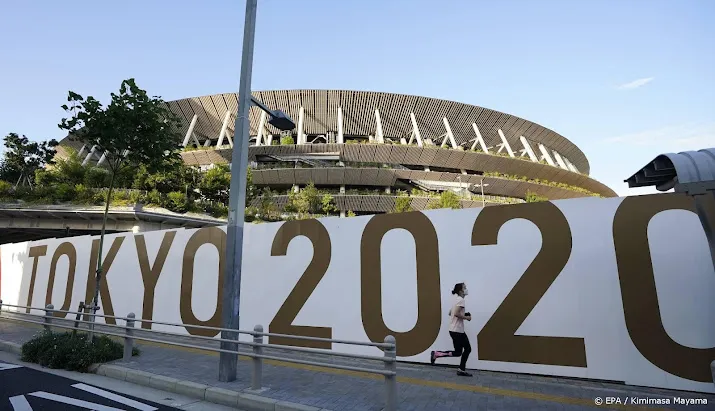 nederlandse ambassade steunt sporters in tokio met ballonnenactie