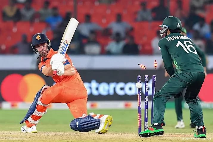 nederlandse cricketers verliezen eerste wk wedstrijd van pakistan