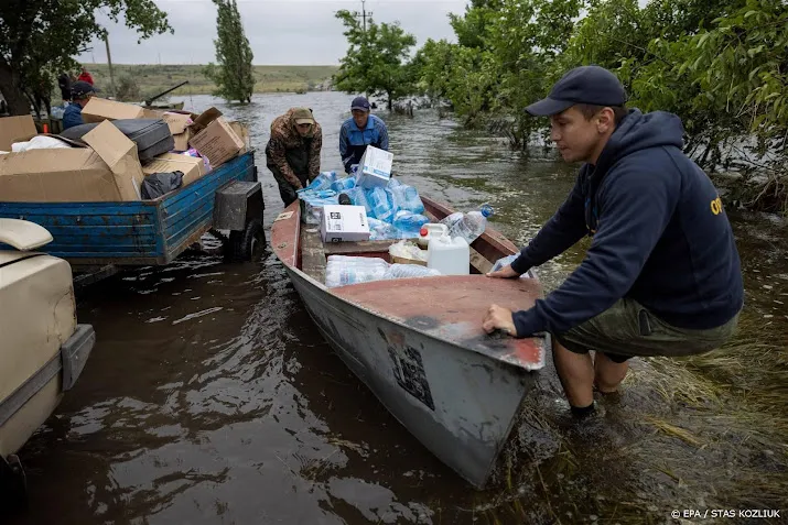 nederlandse experts berekenen waterstroom na dambreuk oekraine