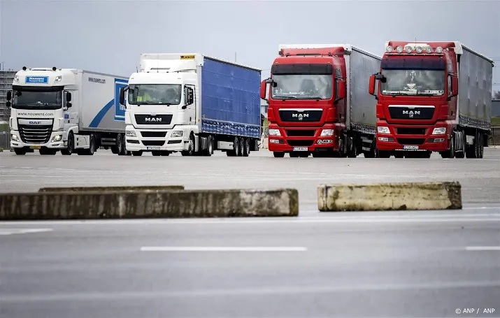 nederlandse export blijft dalen