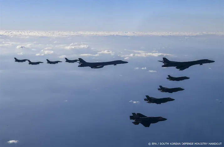 nederlandse f 35s onderscheppen russische formatie boven polen
