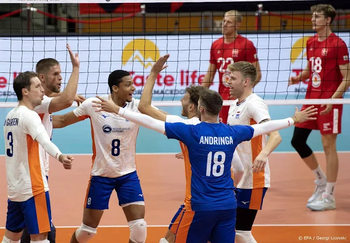 nederlandse volleyballers door op ek na moeizame zege