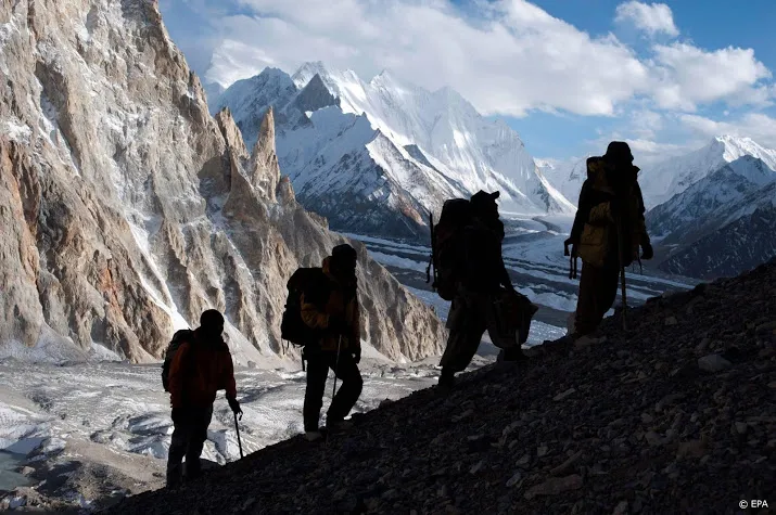 nederlandse vrouwen vermist in himalaya in nepal