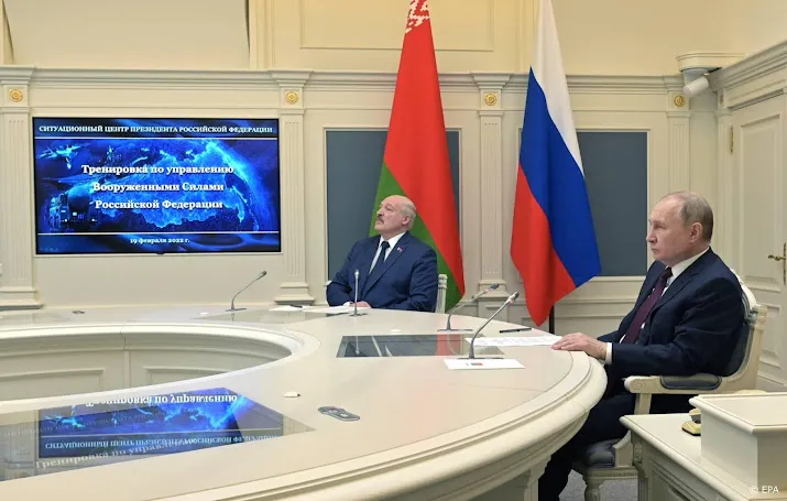 negatief reisadvies voor heel belarus wegens steun aan rusland