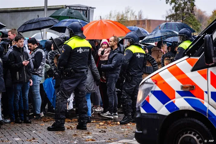 negen aanhoudingen rond sinterklaasintocht de lier