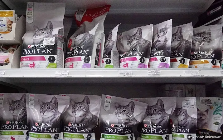 nestle doet goede zaken met dierenvoeding van purina en felix