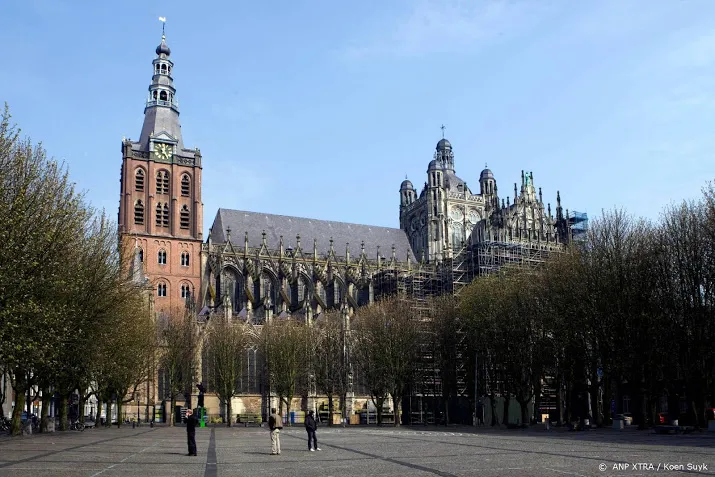 netten aan sint jan wegens afbrekend steen
