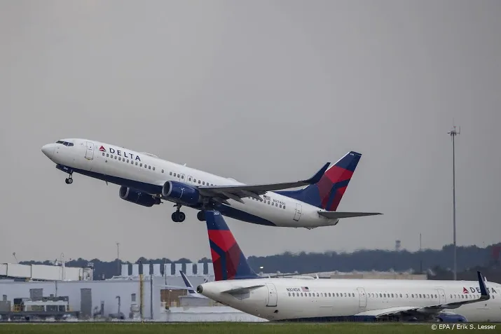 nieuw personeel delta air lines moet gevaccineerd zijn