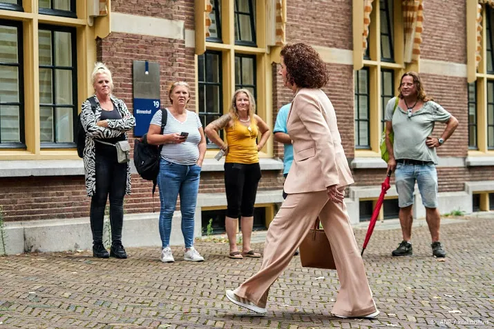 nieuw streefcijfer voor vrouwelijke hoogleraren
