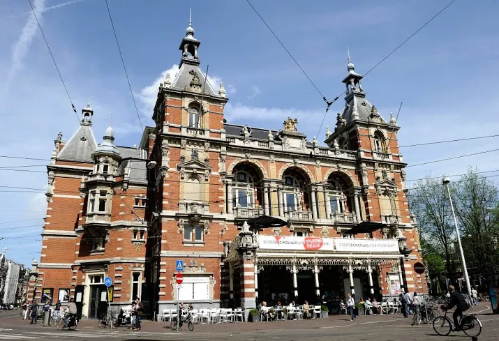 nieuwe baas internationaal theater amsterdam