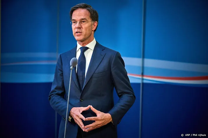nieuwe bewindslieden de bruijn wiersma en van weyenberg beedigd