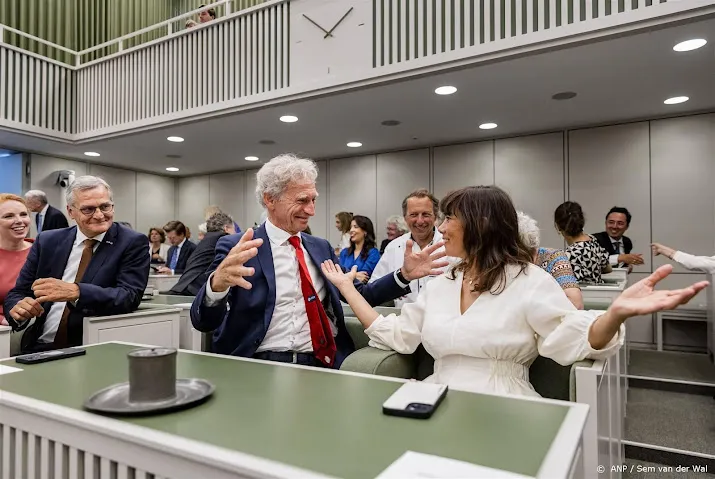 nieuwe eerste kamer beedigd met bbb als grootste fractie