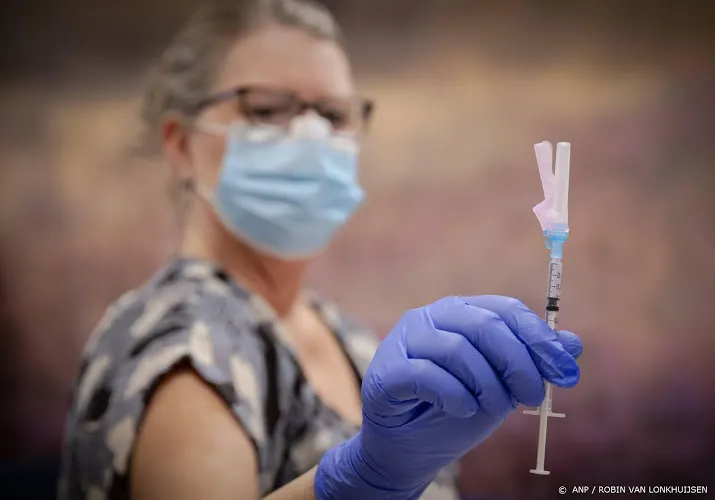 nieuwe eu regels voor aangepaste versies coronavaccins
