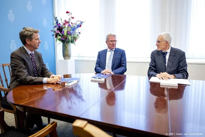nieuwe informateurs hopen op akkoord in minder dan acht weken