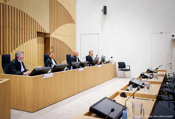 nieuwe rechters voor twee verdachten caloh wagoh proces