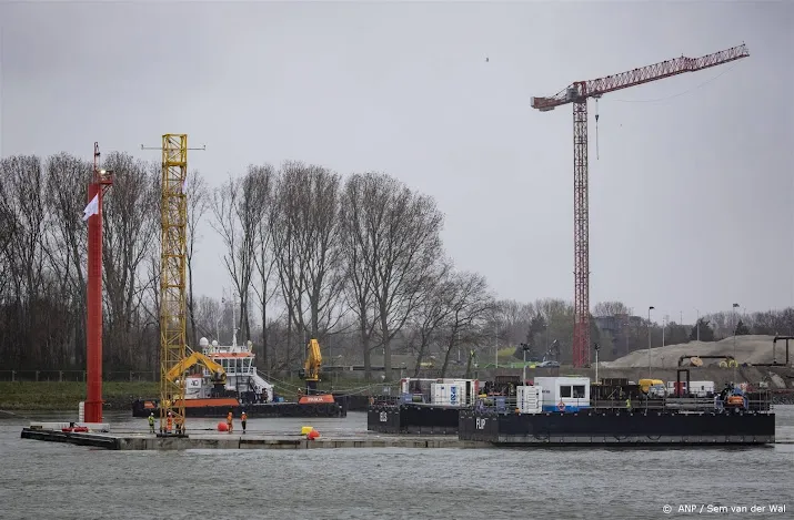 nieuwe waterweg opnieuw open voor scheepvaart