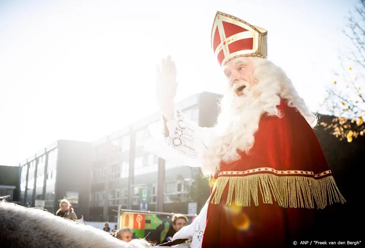 nijmegen deelt waarschuwing uit voor intocht