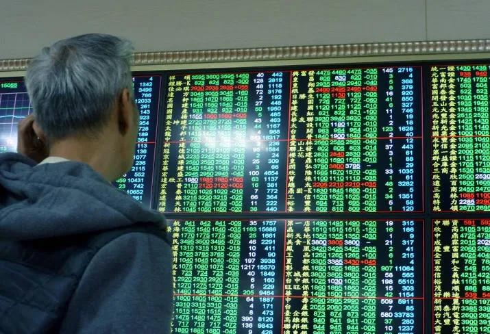 nikkei begint week positief