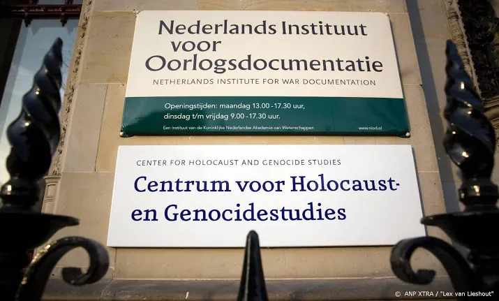 niod eert de zwarte bevrijders