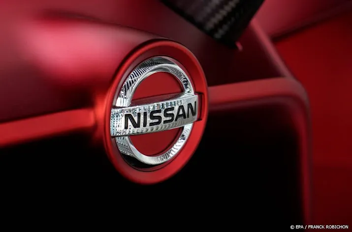 nissan blijft voorzichtig na eerste winst in drie jaar