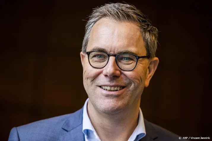 nocnsf roept kabinet op sporten tot 20 00 uur toe te staan