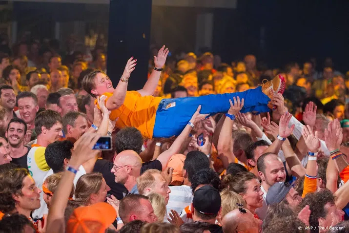 nocnsf ziet in tokio af van holland heineken house