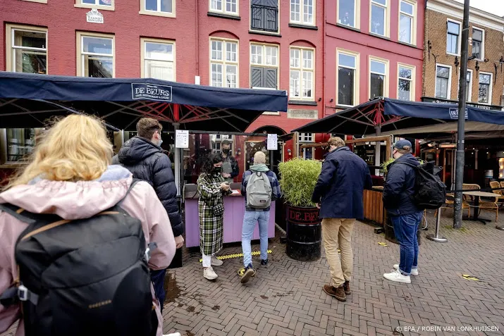 nog een dag testgasten in utrechtse kroegen