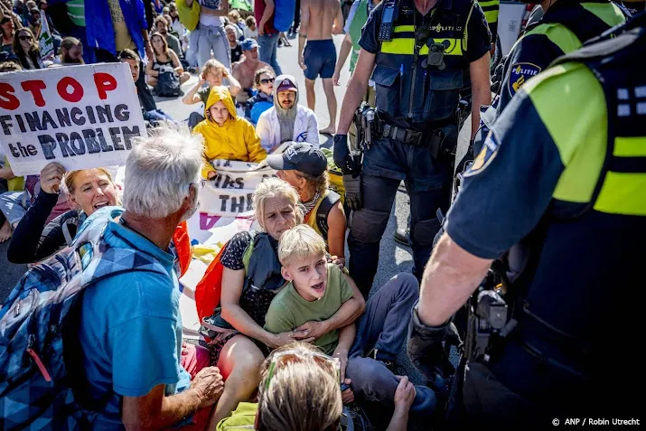 nog geen meldingen over a12 kinderen binnen bij veilig thuis