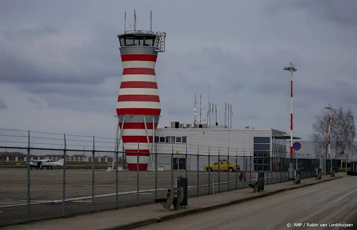 nog meer uitstel lelystad airport besluit is aan volgend kabinet