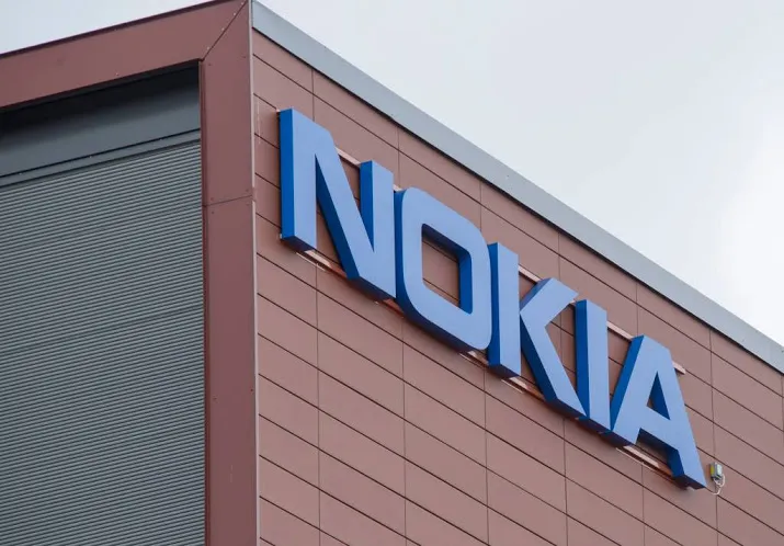 nokia staat voor verkoop smartwatchdivisie