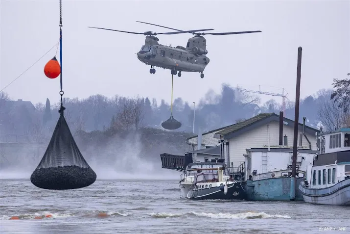 nooddam in maastricht is dicht