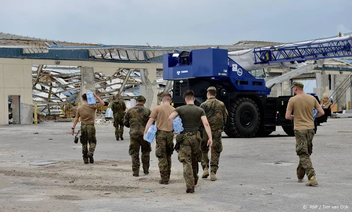 noodhulp militairen aan bahamas afgerond