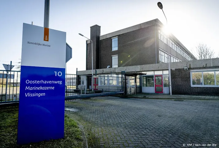 noodopvang asielzoekers in voormalige marinierskazerne vlissingen