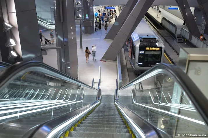 noord zuidlijn volgens studie groot succes maar niet overal