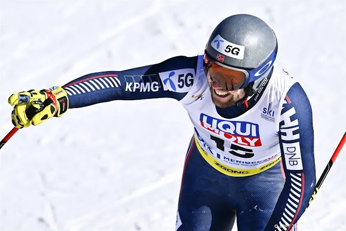 noorse skier kilde wint weer de wereldbeker op de afdaling