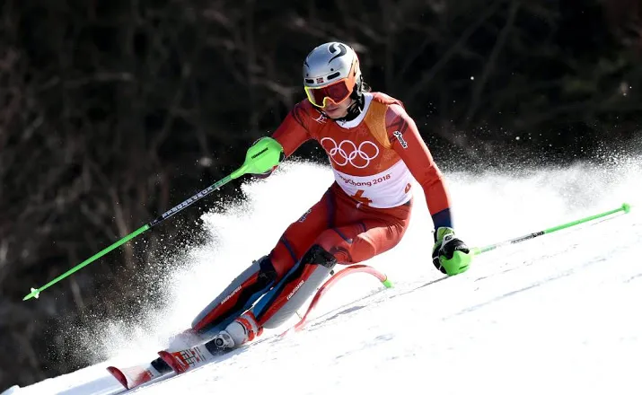 noorse skier kristoffersen leidt na eerste run