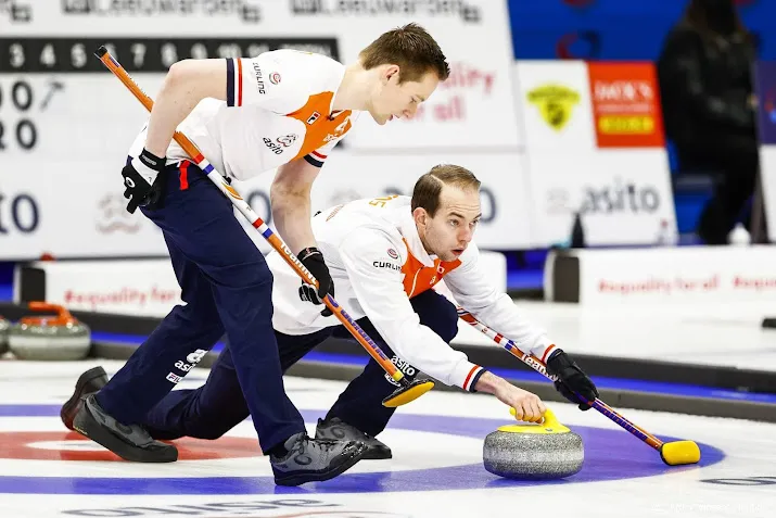 noorwegen bezorgt curlers vijfde nederlaag op wk