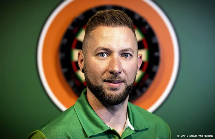 noppert schakelt van der voort uit op ek darts