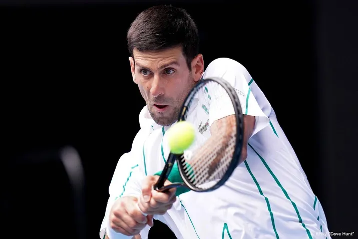 novak djokovic door naar derde ronde australian open