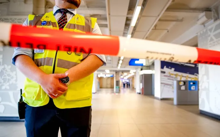 ns blijf voorlopig weg bij amsterdam cs