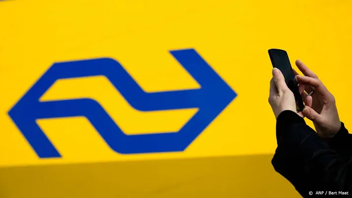ns komt met eerste whatsapp thriller