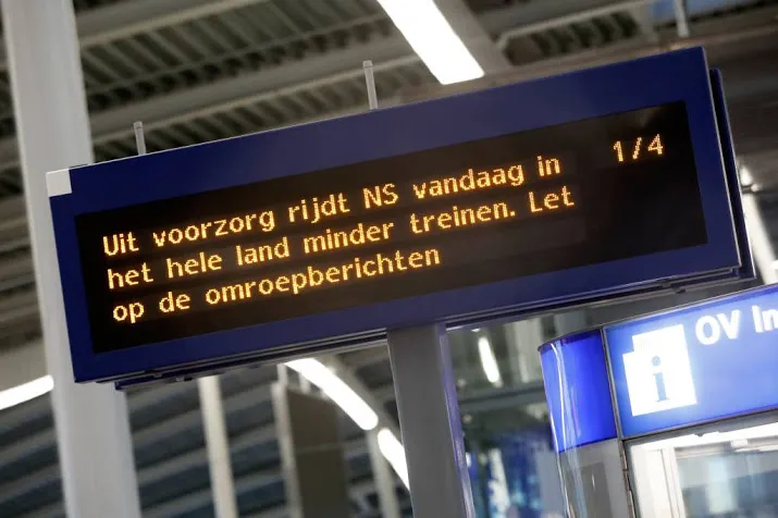 ns maandag grote hinder treinreizigers