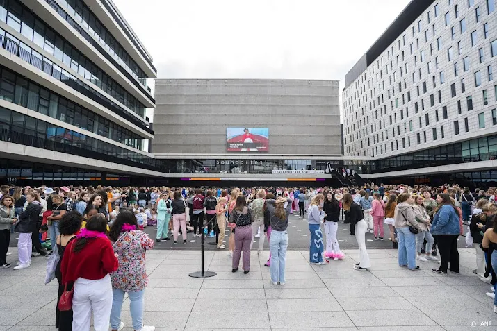 ns neem 3 september alternatief vervoer naar arena gebied