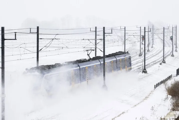 ns rijdt woensdag met sprinters en aantal intercitys