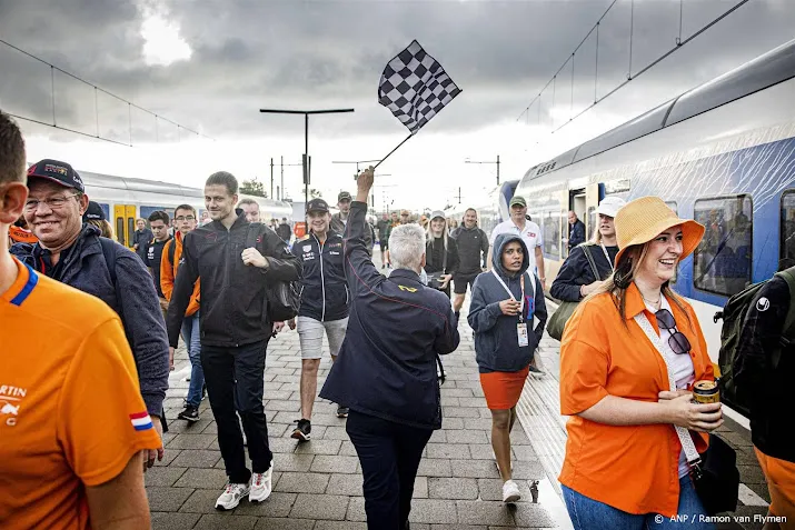 ns vervoert zon 44 000 bezoekers van f1 naar zandvoort